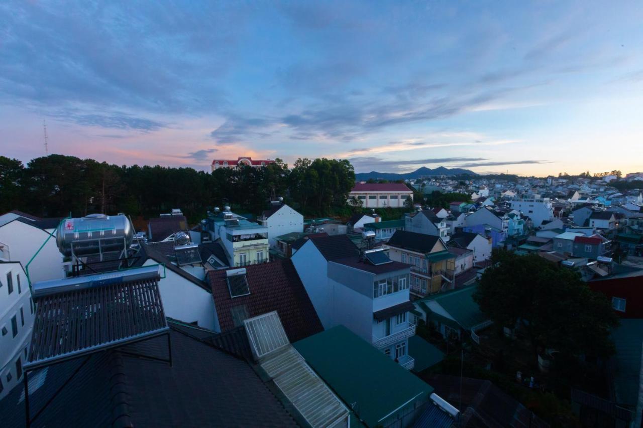 Khanh Vy Hotel Далат Экстерьер фото